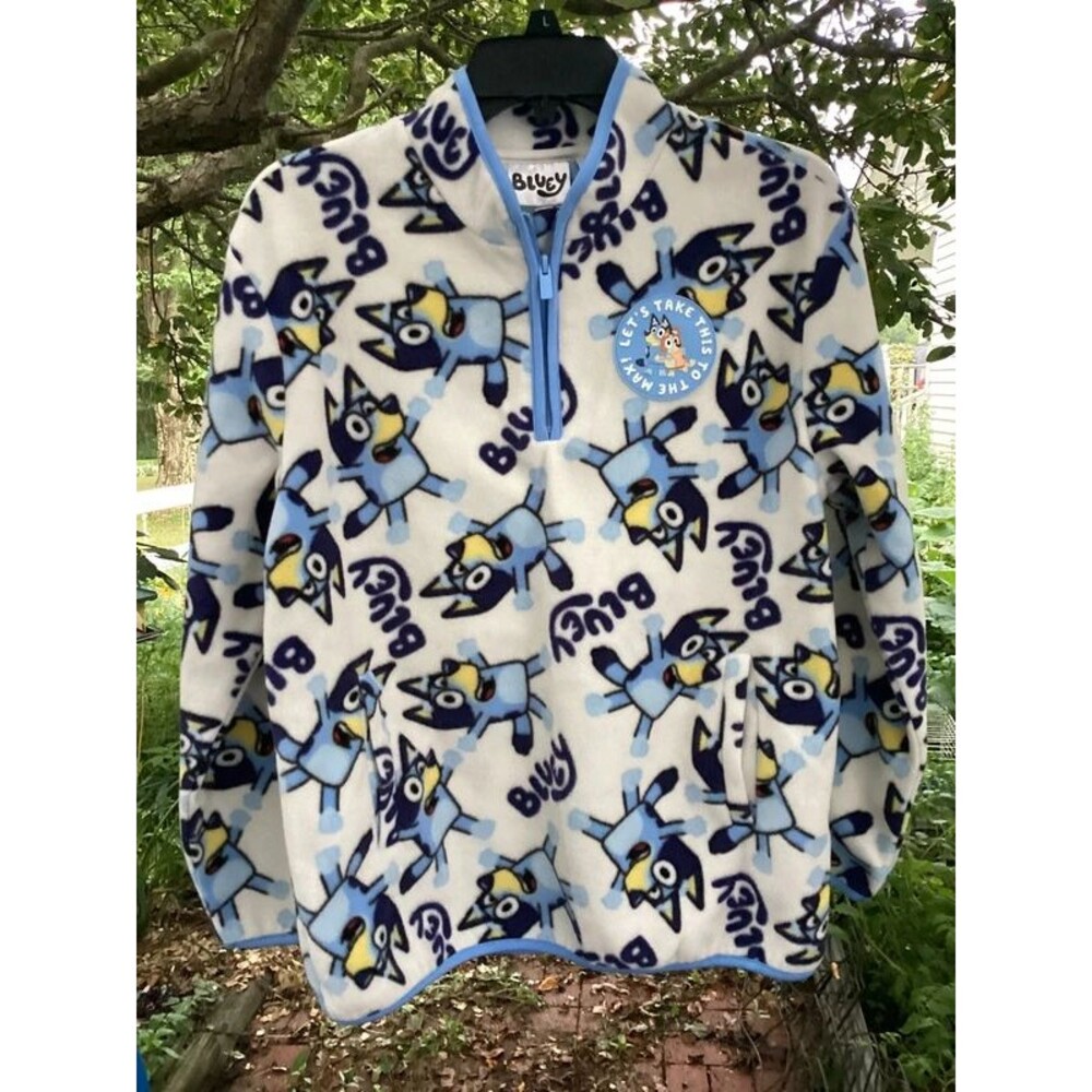 Bluey BBC Graphic Pull Over Fleece Top Women's Size Large Like New